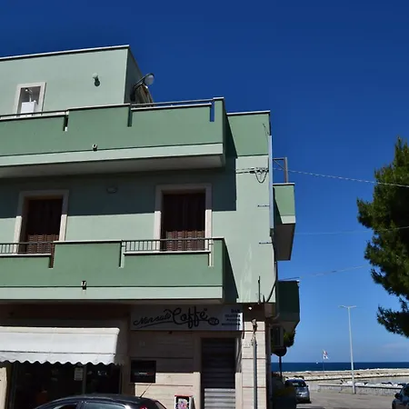 Apartahotel Dimora Del Marchese 4*